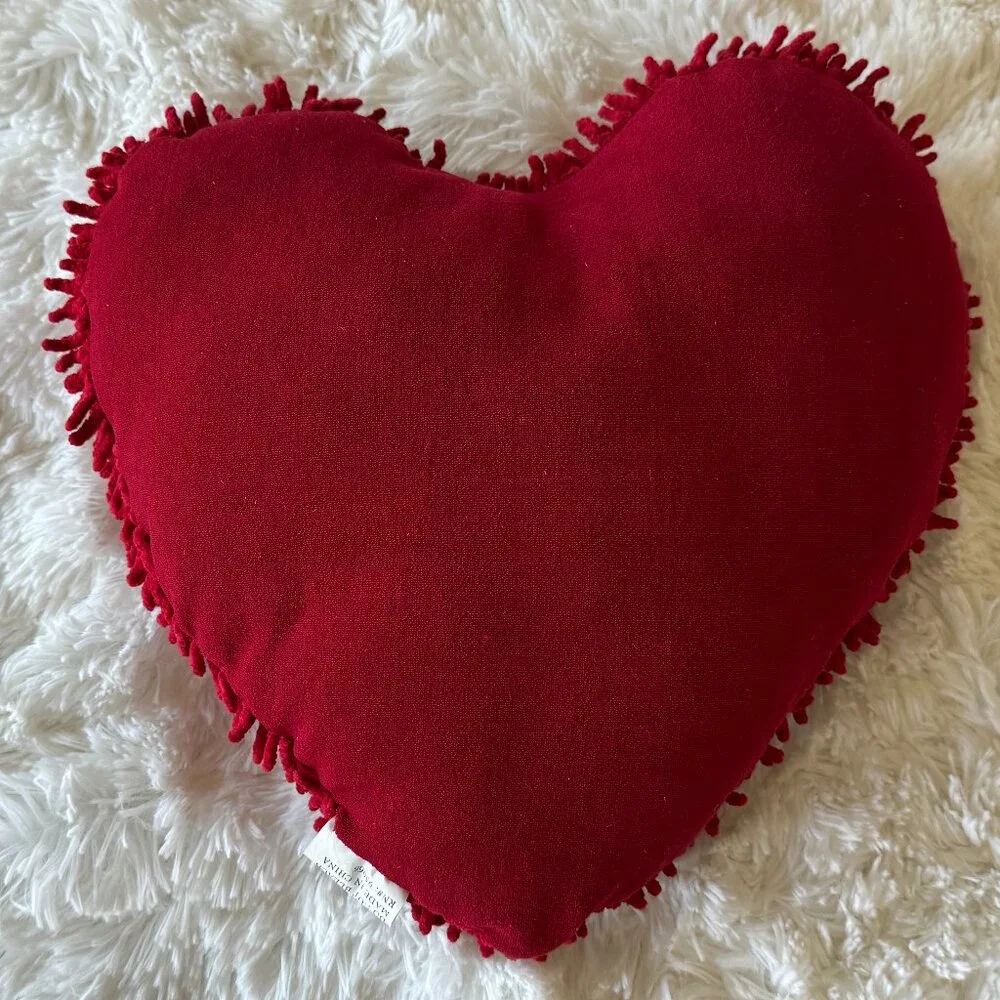 New Red Heart Shaped Soft Chenille Shag Plush Throw Pillow 14.5” x 14.5”